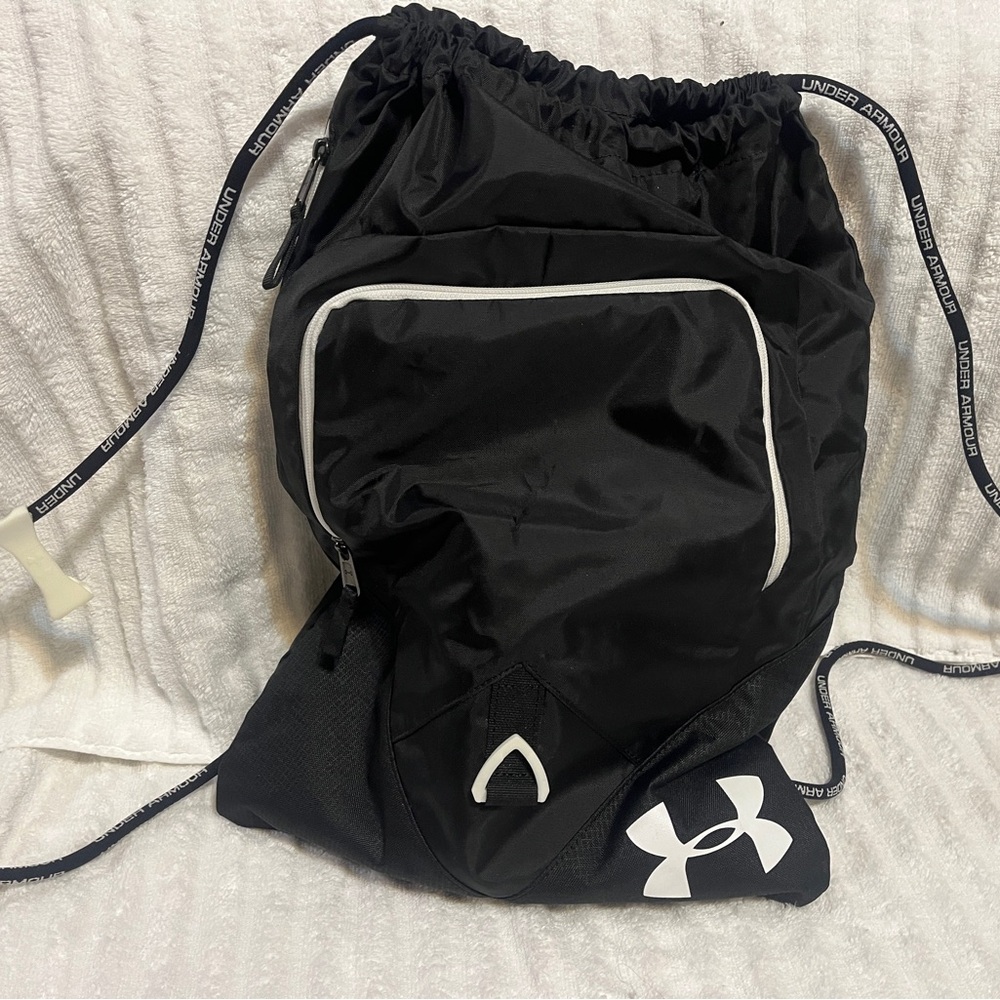 Under Armour Black and White Drawstring Bag